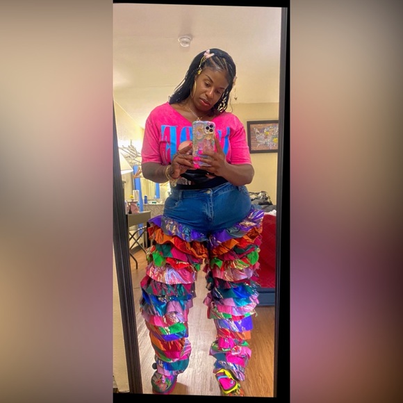 Meet your Posher, Crystalm - Picture 2 of 7